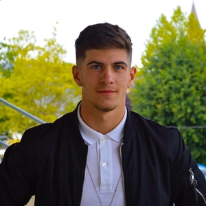 Enzo - Prof d'aide aux devoirs - Sarniguet