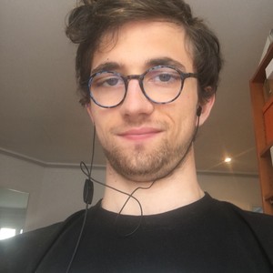 Charles - Prof de français - Paris