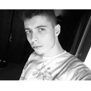 Anthony - Prof d'initiation informatique - Oye-Plage