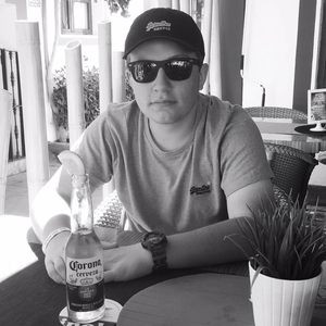 Julien - Prof de marketing - Bapaume