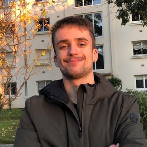 Paul - Prof de russe - Nantes