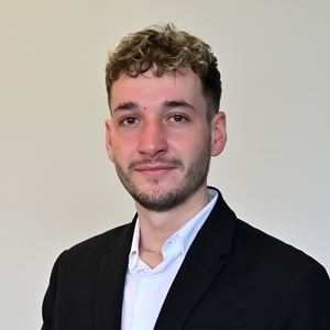 Basile - Prof de maths - Marseille 1er