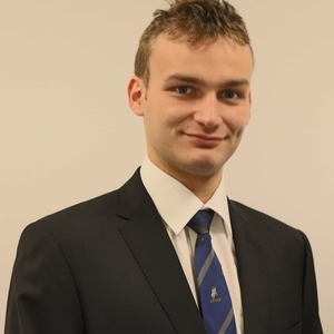 Hugues - Prof de maths - Cachan