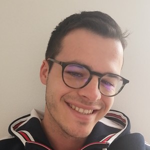 Angelo - Prof de maths - Saint-Nicolas-d'Aliermont