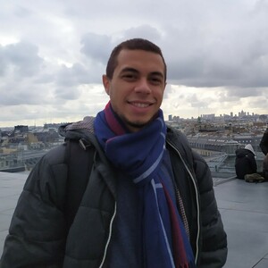 Lucas - Prof de chimie - Rio de Janeiro