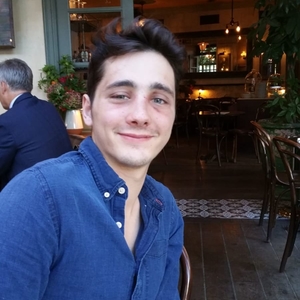 Augustin - Prof de maths - Paris
