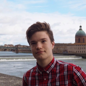 Enzo - Prof de maths - Saint-Étienne