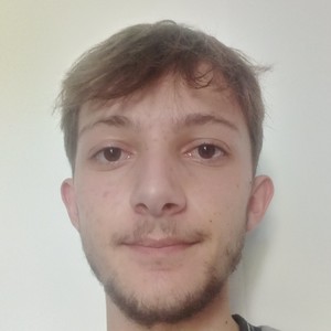 Maxime - Prof de maths - Cornillé