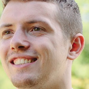 Timothée - Prof d'économie - Bron