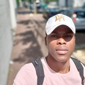 Curtis - Prof de maths - Gennevilliers