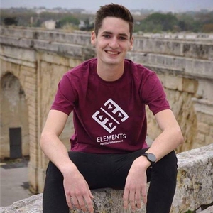 Julien - Prof de maths - Montpellier