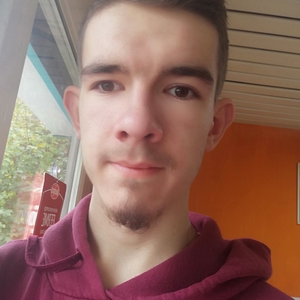Ethan - Prof de programmation - Lierneux