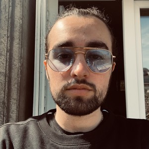 Sacha - Prof de maths - Paris