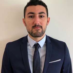 Mehdi - Prof d'économie - Pessac