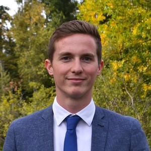Simon - Prof d'économie - Lyon
