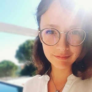 Oriane - Prof de philosophie - Montpellier