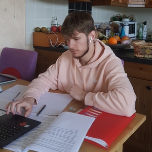Baptiste - Prof de maths - Grenoble