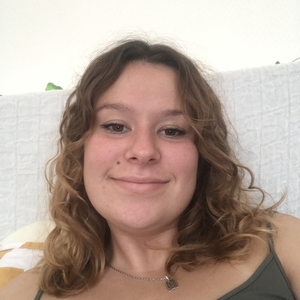 Eva - Prof de maths - Laon