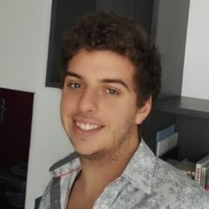 Corentin - Prof de maths - Balan