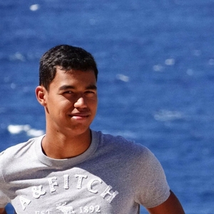 Jules - Prof de physique - Antony