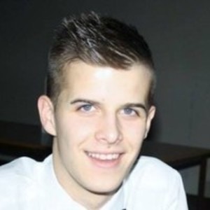 Romain - Prof d'initiation informatique - Libin