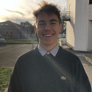 Zian - Prof d'économie - Aix-les-Bains