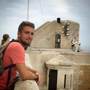 Clément - Prof de maths - Saint-Benoît