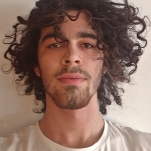 Tom - Prof de maths - La Celle-sous-Gouzon