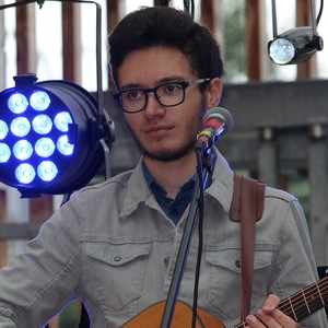 Hyacinthe - Prof de guitare - Pommeret
