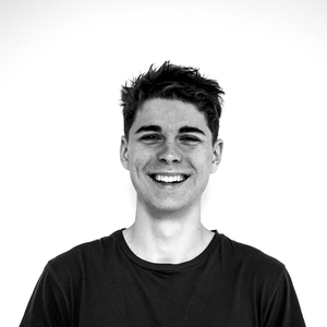 Sean - Prof d'initiation informatique - Aubange