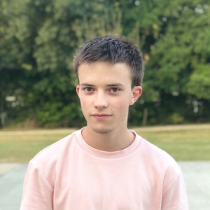 Hugo - Prof d'initiation informatique - Toulouse