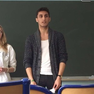 Luigi - Prof de maths - Boves
