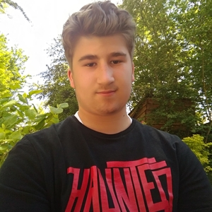 Trystan - Prof d'aide aux devoirs - Épagny