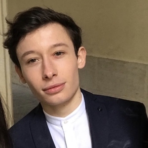 Antoine - Prof d'économie - Paris
