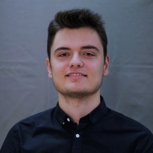 Valentin - Prof de chimie - Paris