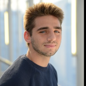 Julien - Prof de maths - Jouy-en-Josas