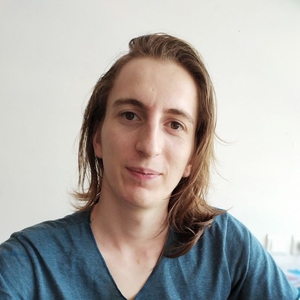 Kim - Prof d'initiation informatique - Paris