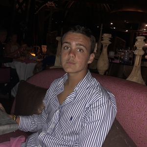 Valentin - Prof d'aide aux devoirs - Brunoy
