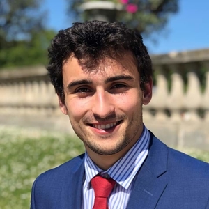 Baptiste - Prof de droit - Saint-Germain-en-Laye