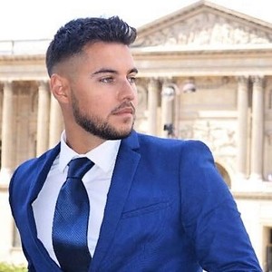Valentin - Prof de français - Solesmes