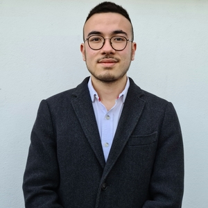 Julien - Prof d'aide aux devoirs - Paris
