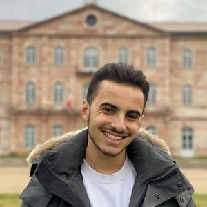 Ianis - Prof d'aide aux devoirs - Lyon 2e