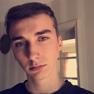 Benjamin - Prof d'histoire - Paris