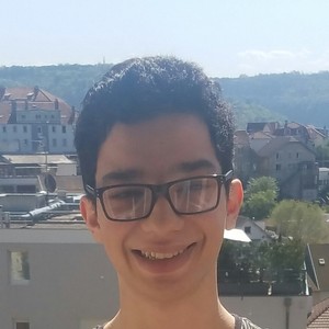 Yanice - Prof de physique - chimie - Besançon