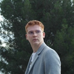 Julien - Prof de maths - Six-Fours-les-Plages