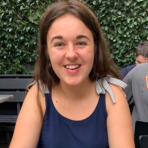 Lucie - Prof d'initiation informatique - Maulévrier