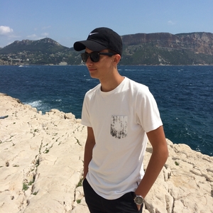 Arnaud - Prof de maths - Riorges
