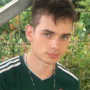 Antoine - Prof de maths - Bruxelles
