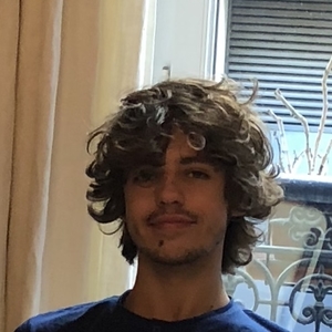 Aurele - Prof d'allemand - Paris