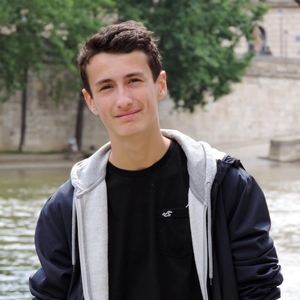Valentin - Prof de maths - Villeurbanne